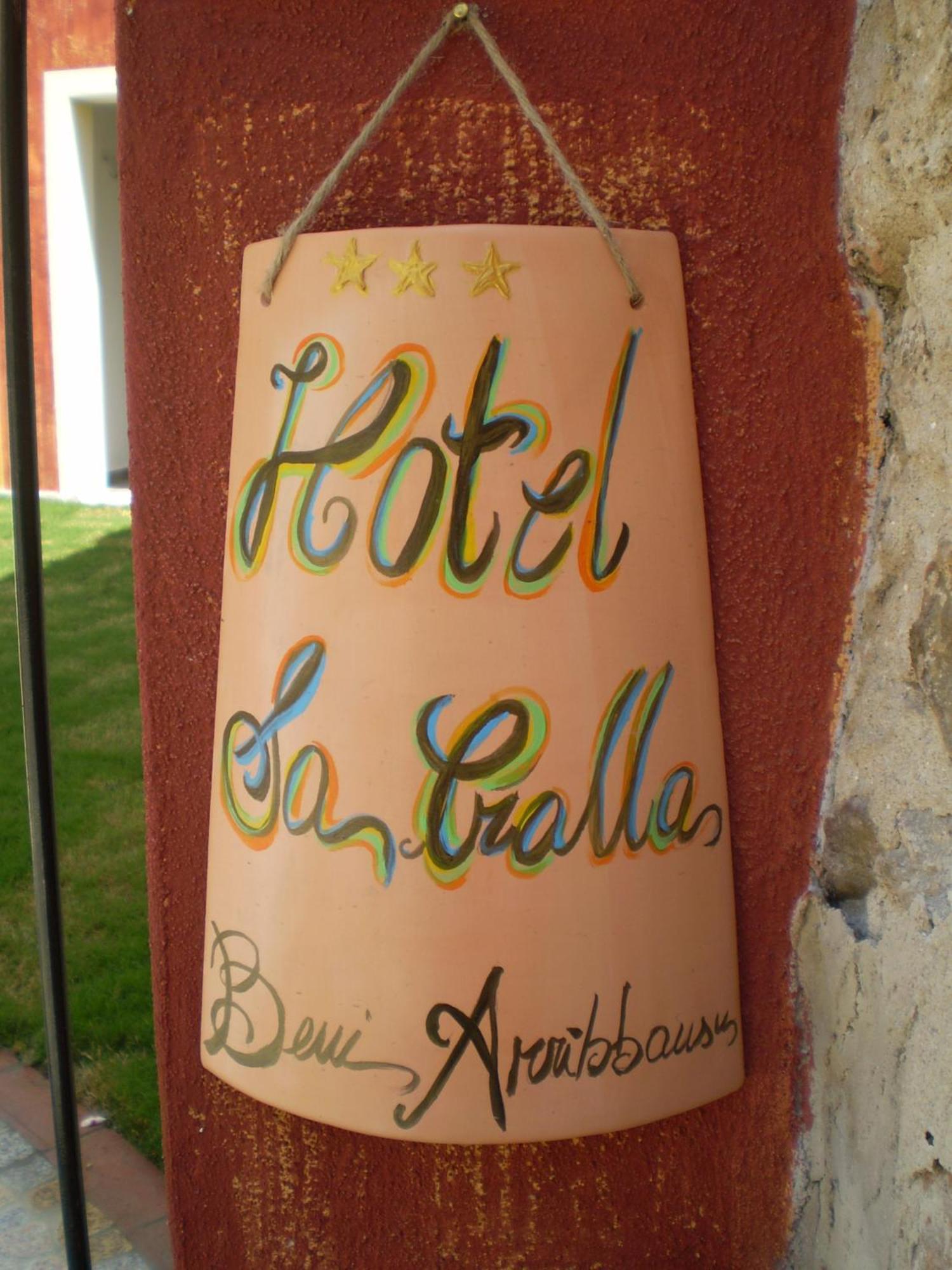 וילסימיוס Hotel Sa Cralla מראה חיצוני תמונה